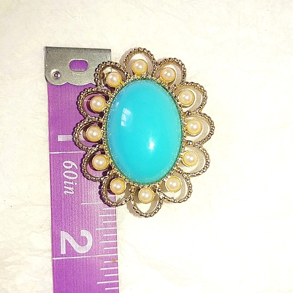 SARAH COVENTRY FAUX TURQUOISE & PEARL PIN BROOCH - Picture 2 of 5